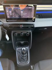 Voertuigafbeelding 14