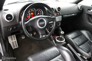 Voertuigafbeelding 27