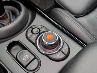 Voertuigafbeelding 25