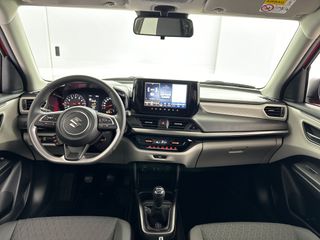 Voertuigafbeelding 4