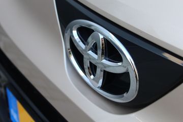 Voertuigafbeelding 8