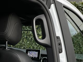 Voertuigafbeelding 30