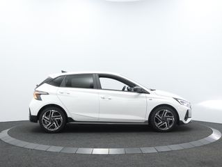 Voertuigafbeelding 16