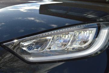 Voertuigafbeelding 4