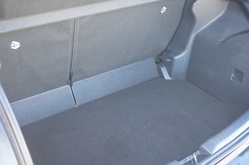 Voertuigafbeelding 8