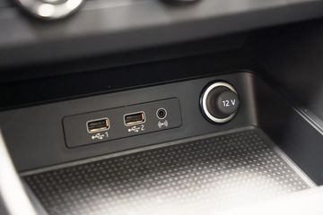 Voertuigafbeelding 25