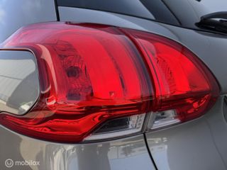 Voertuigafbeelding 13