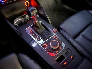 Voertuigafbeelding 34