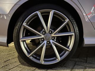 Voertuigafbeelding 7