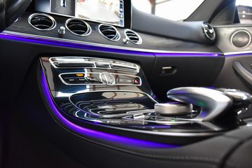 Voertuigafbeelding 13