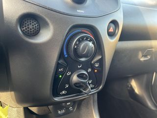 Voertuigafbeelding 9