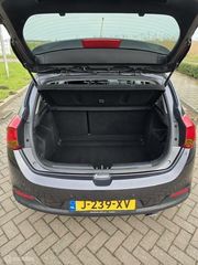 Voertuigafbeelding 17