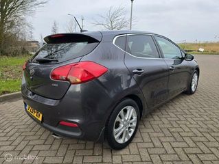 Voertuigafbeelding 4