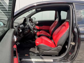 Voertuigafbeelding 12