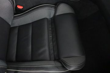 Voertuigafbeelding 48