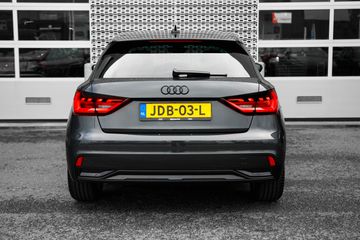 Voertuigafbeelding 3