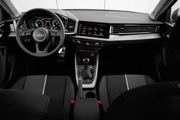 Voertuigafbeelding 8