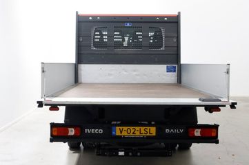 Voertuigafbeelding 4