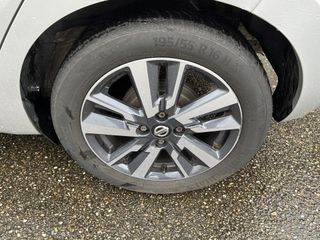 Voertuigafbeelding 16