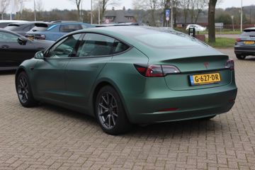 Voertuigafbeelding 2