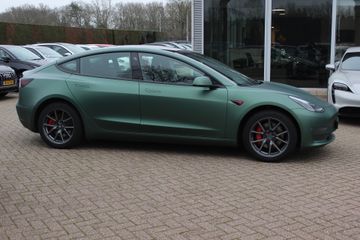 Voertuigafbeelding 4