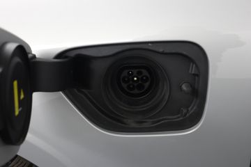 Voertuigafbeelding 9