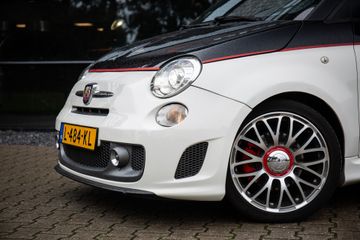 Voertuigafbeelding 6