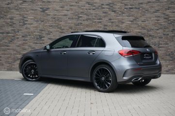 Voertuigafbeelding 2