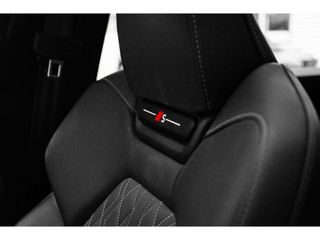 Voertuigafbeelding 37