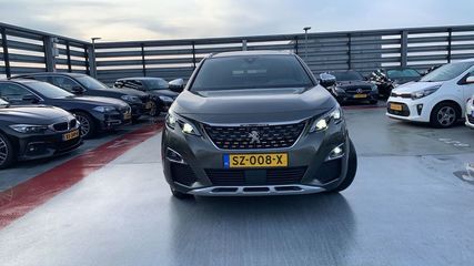 Voertuigafbeelding 6