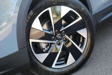 Voertuigafbeelding 13