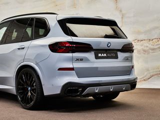 Voertuigafbeelding 4