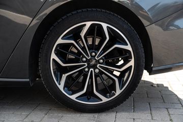 Voertuigafbeelding 13