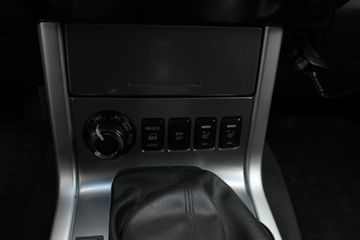 Voertuigafbeelding 7