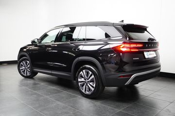 Voertuigafbeelding 4