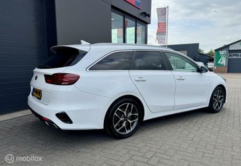 Voertuigafbeelding 6