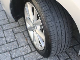 Voertuigafbeelding 16