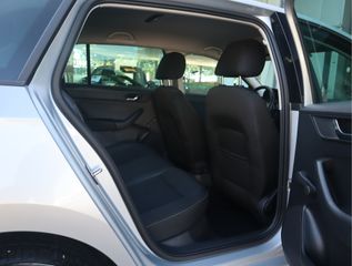 Voertuigafbeelding 35