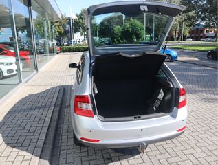 Voertuigafbeelding 4