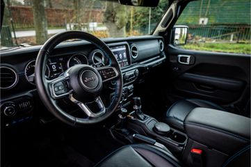 Voertuigafbeelding 4