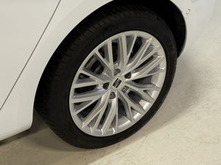 Voertuigafbeelding 42