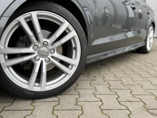 Voertuigafbeelding 18