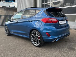 Voertuigafbeelding 3