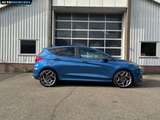 Voertuigafbeelding 5