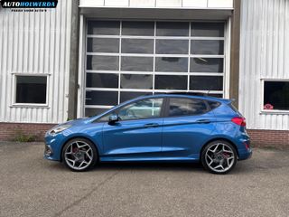 Voertuigafbeelding 6