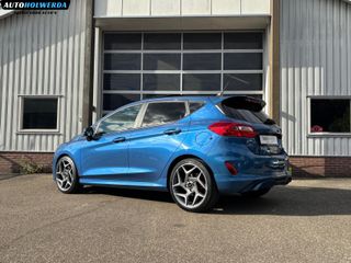 Voertuigafbeelding 7