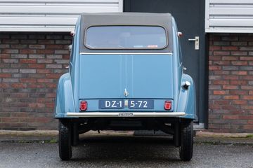 Voertuigafbeelding 3