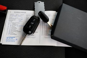 Voertuigafbeelding 7