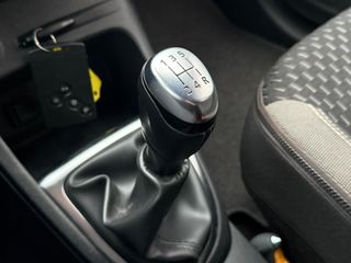 Voertuigafbeelding 19