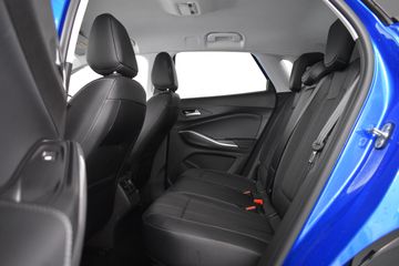 Voertuigafbeelding 38